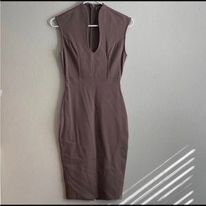 Windsor Taupe Midi Slit Dress Size Small 🛒